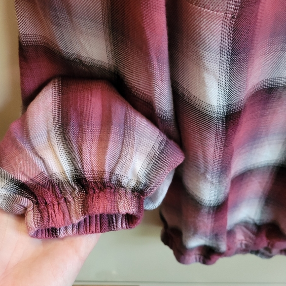 New Anthropologie Cloth & Stone Glacier Plaid Blouse Size XS - Picture 4 of 6